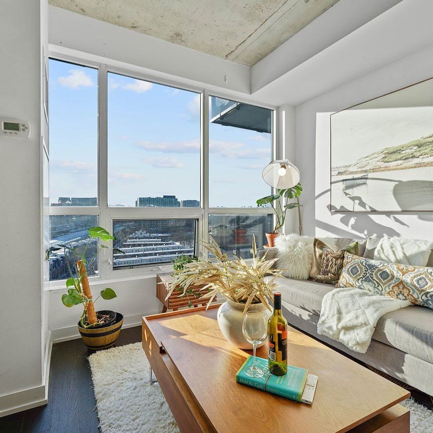 For Lease - 1030 King Street Unit# Lph25, Toronto, Ontario - Photo 1