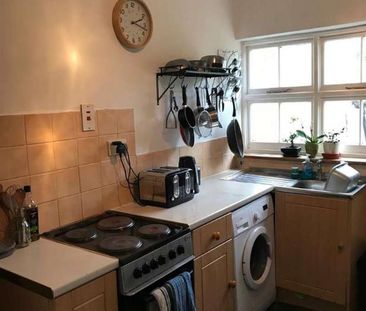 West Street, Penryn, TR10 - Photo 3