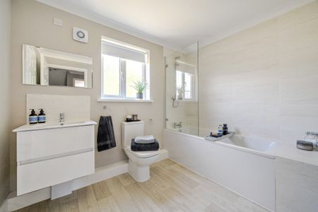 Maple Grove - Photo 2