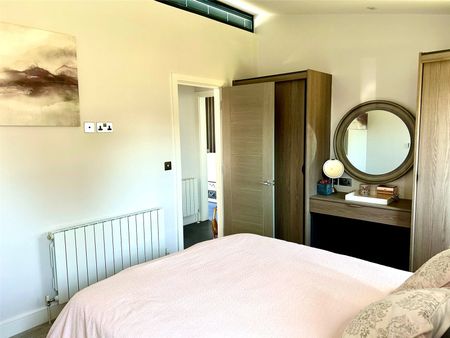 2 bedroom land/development plot to rent - Photo 4