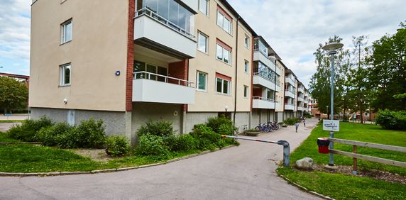 Rönnbergagatan 42 - Foto 2