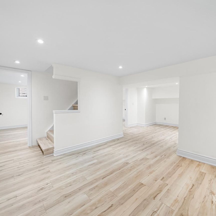 For Lease - 132 Homewood Avenue, Toronto, Ontario - Photo 1