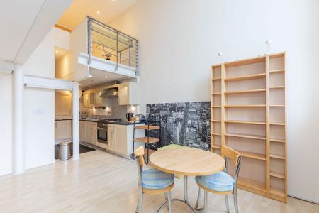 1 bedroom flat to rent - Photo 2