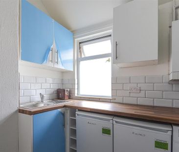 3 bedroom duplex to rent - Photo 6