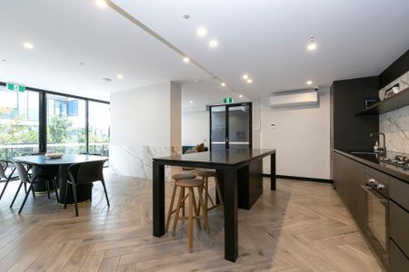 412A/160 Whitehorse Road, Blackburn - Photo 3
