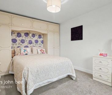 2 bedroom bungalow to rent - Photo 6