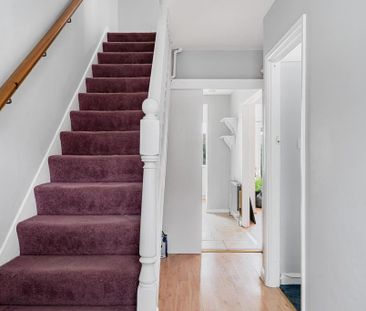 3 bedroom end of terrace house to rent - Photo 5