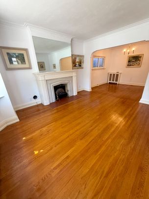 For Lease - 138 Glenwood Crescent, Toronto, Ontario - Photo 1