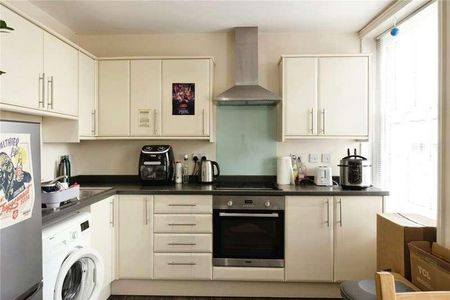 North Place, Cheltenham, Gloucestershire, GL50 - Photo 5