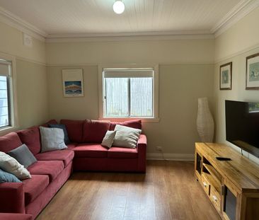 Charismatic Beach House! - Photo 2