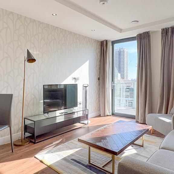 1 bedroom apartment to rent - Photo 1