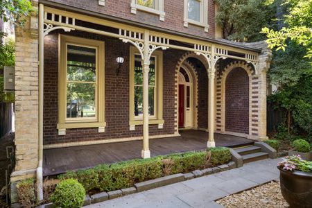 32 Jolimont Terrace, East Melbourne - Photo 2