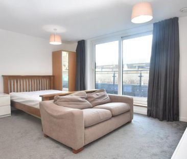 Studio to rent - Photo 4