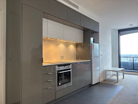 Furnished 2 Bedroom 2 Bathroom Apartment in CBD, With AC in both rooms - Photo 5