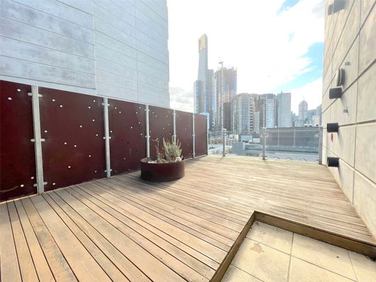 913/152 Sturt Street - Photo 1
