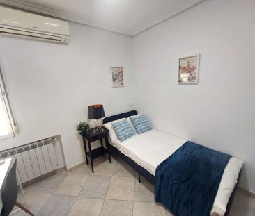 Calle Sanz Raso, Madrid, Community of Madrid 28038 - Photo 3