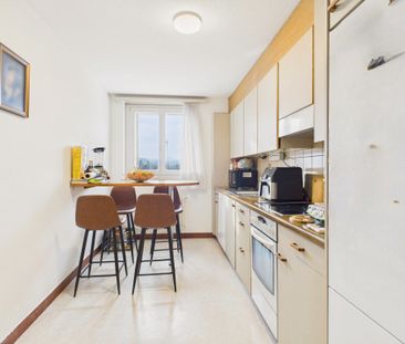 Luxurious 3-room penthouse apartment with balcony in Bottmingen - Foto 1