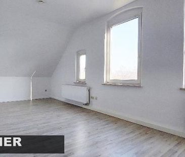 3-Raum Wohnung mit Wohnküche und großem Badezimmer. - Photo 1