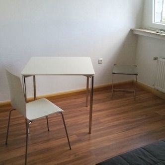 Miete inkl. Nebenkosten: 890 € pro Monat, plus Strom, inkl. Heizung - Foto 1