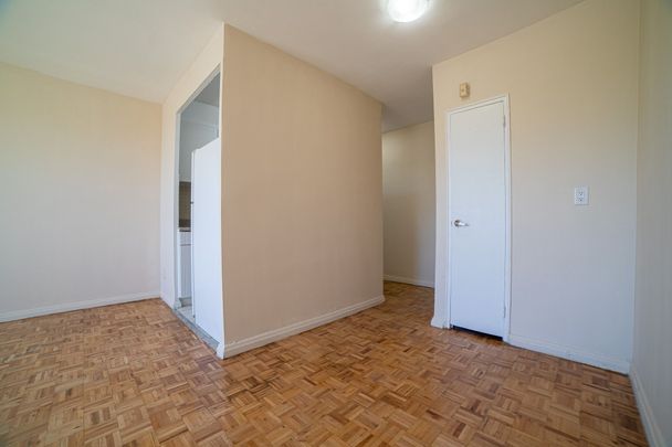 For Lease - 2355 Lake Shore Boulevard Unit# 233, Toronto, Ontario - Photo 1