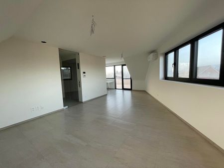 Nieuwbouw penthouse met ruim terras te huur in Sint-Antonius - Foto 3