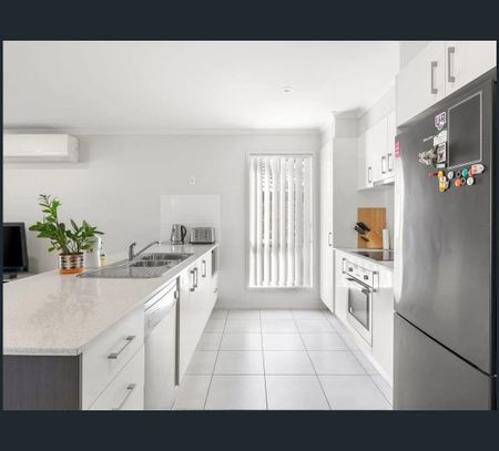 51 Glorious Promenade, Redbank Plains, Qld 4301 - Photo 5
