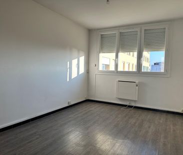 Location appartement Marseille 15ème (13015) - Photo 6