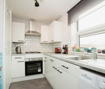 West Lee, Cowbridge Road East, Caerdydd, CF11 - Photo 6