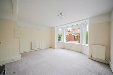 Woodside Walk, Harrogate, North Yorkshire, HG1 - Photo 2