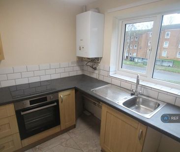 2 bedroom maisonette to rent - Photo 1