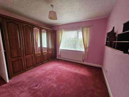 4 bedroom detached house to rent - Photo 4