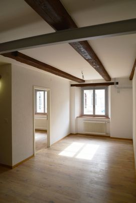 04547 - Appartement 2 pièces meublé - Charrière 19 - La Chaux-de-Fonds - Photo 1