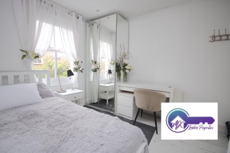 1 Bedroom Room in Flat Share To Rent - Photo 3