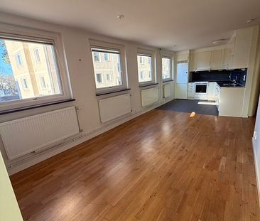 Persikogatan 72, Hässelby Strand - Photo 2