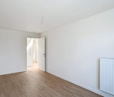 Appartement te huur in Gentbrugge voor € 1.250 met 2 slaapkamers - Photo 2