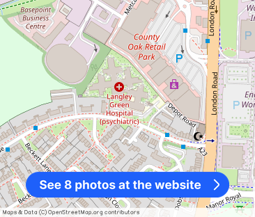 Martyrs Avenue, Langley Green, RH11 - Photo 1