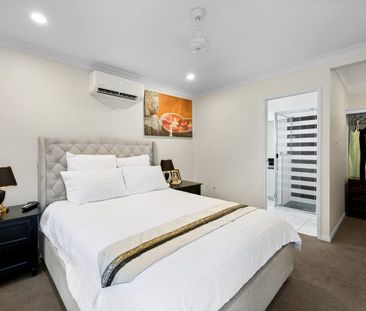 CHARMING FAMILY HOME IN ANDERGROVE - Photo 2