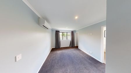 Awapuni - 3 Bedrooms - Photo 5