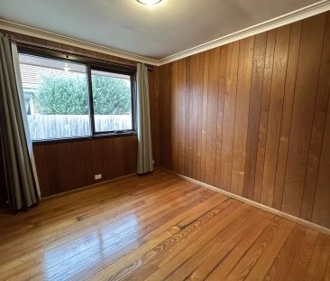 Charming 3-Bedroom Home in Prime Mulgrave Location - Photo 6