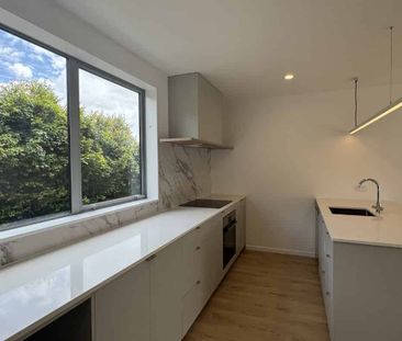 Brand new three bedroom home - Photo 3