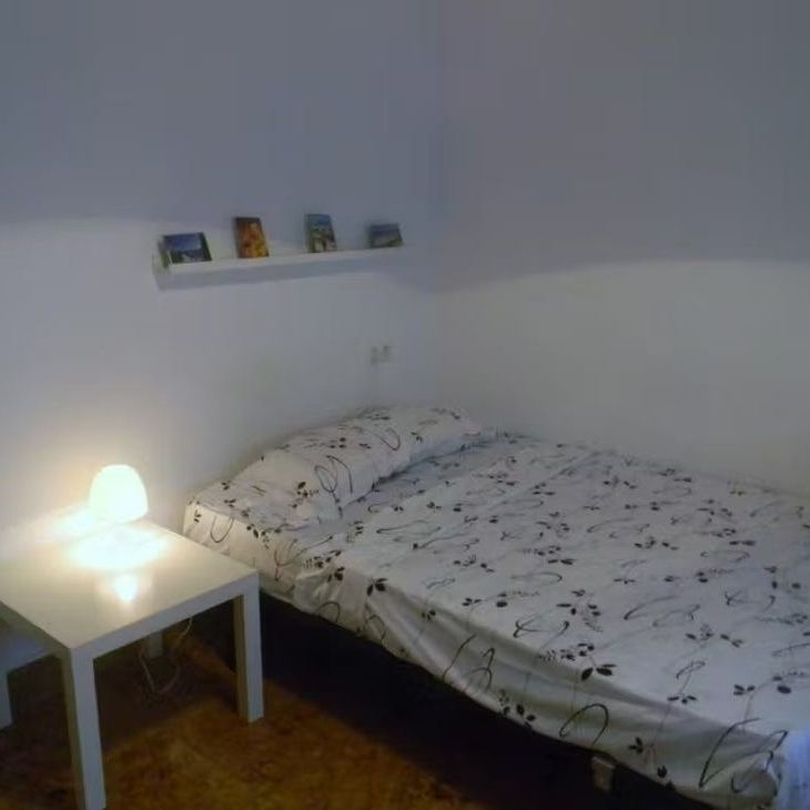 Carrer de Sant Vicent Màrtir, Valencia, Valencian Community 46002 - Foto 1