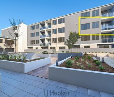Stylish and Modern 1-Bedroom Apartment in Belmont - Photo 6