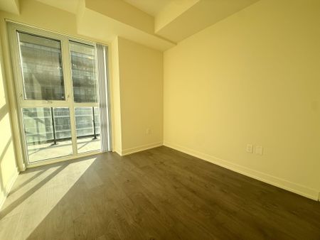 For Lease - 38 Annie Craig Drive Unit# 5005, Toronto, Ontario - Photo 2