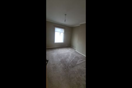 2 Bed Terraced House, Pym St, OL10 - Photo 5