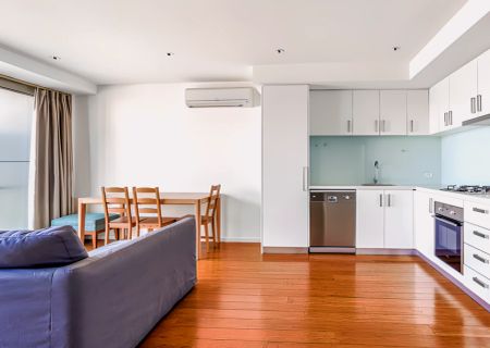 1 Bedroom*605 - Photo 2