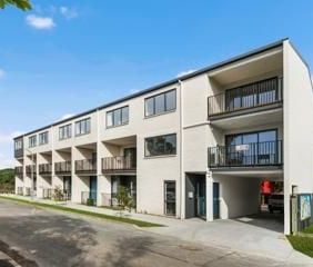 Modern 2BR Unit in New Lynn! - Photo 6