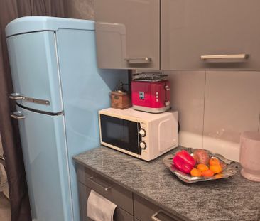 1.5 Zimmer, 1. Stock - Photo 4