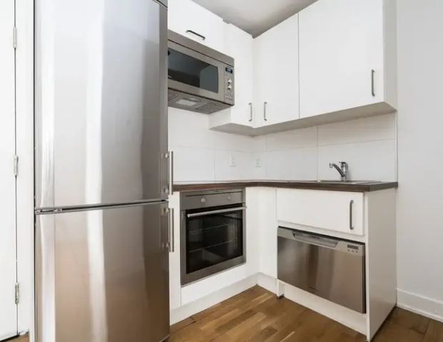 54 - 56 Maitland Street | 54 Maitland Street, Toronto - Photo 1