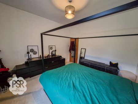 2 bedroom terraced house to rent - Photo 2