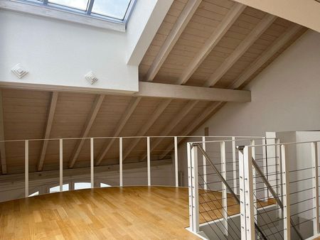 Sonnige 4.5 Zimmer-Maisonette-Wohnung zu vermieten - Photo 4